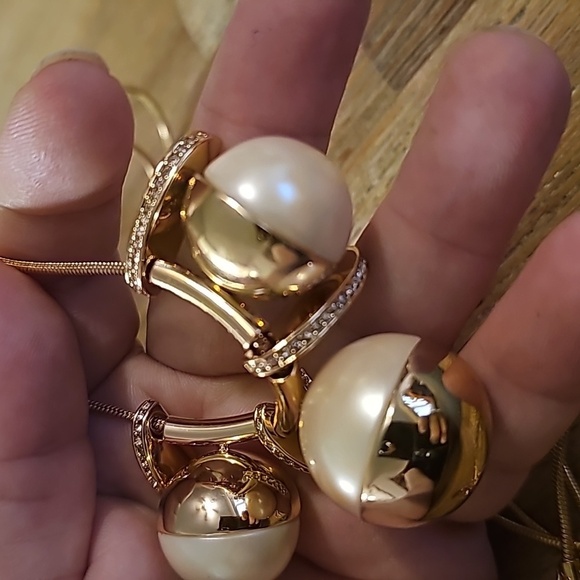 Kate Spade New York Gold and Pearl with Rhinestone studded spacers Necklace - Picture 5 of 5